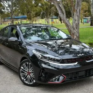Kia Cerato 2024 gt