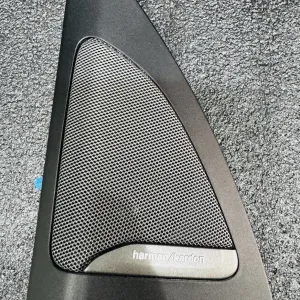 BMW X5 M50i Harman Kardon